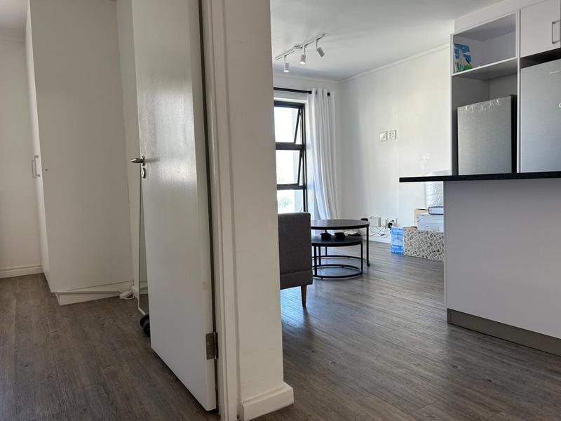 2 Bedroom Property for Sale in Zonnebloem Western Cape